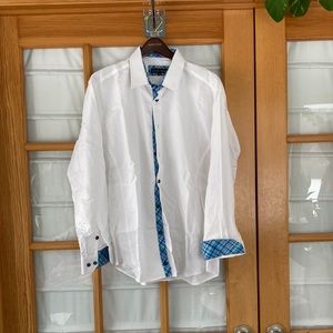 White dress shirt with fun details, XL